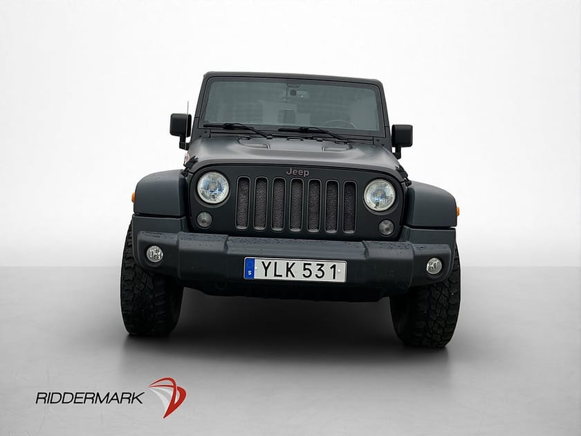 Bild 2 av Jeep Wrangler Unlimited 3.6 V6 4WD 284hk Rubicon Skinn Drag