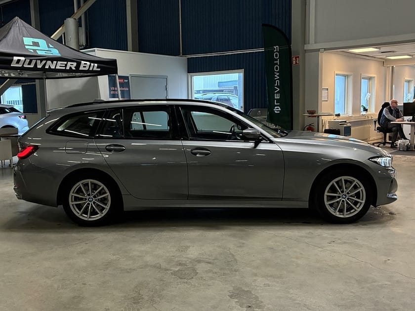 Bild 2 av BMW 330e xDrive Touring