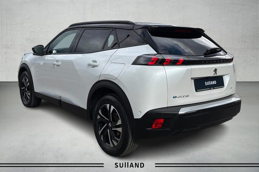 Bilde 5 av Peugeot e-2008 ALLURE | RYGGEKAMERA | APPLE CARPLAY