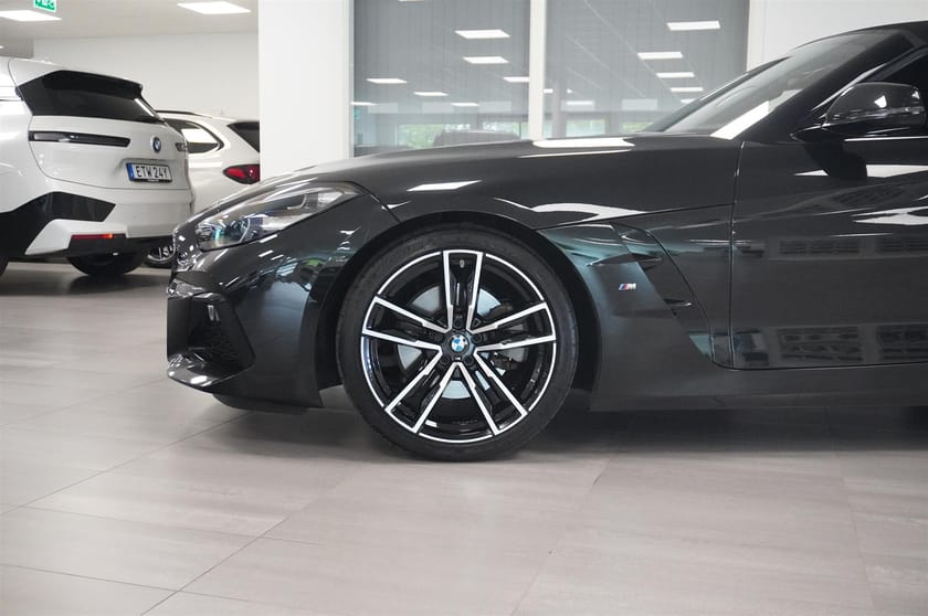 Bild 3 av BMW Z4 sDrive20i M-Sport Innovation H K Fartpilot 19 Keyless