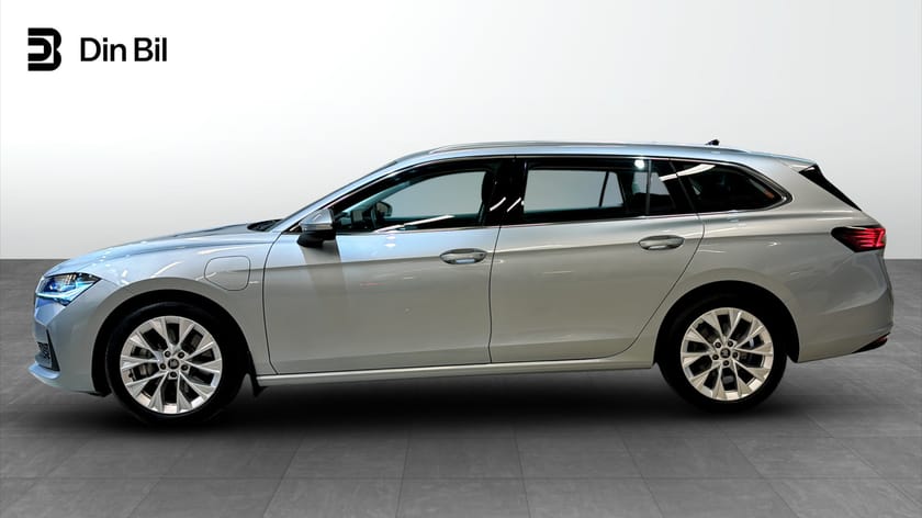 Bild 2 av Škoda Superb iV Kombi