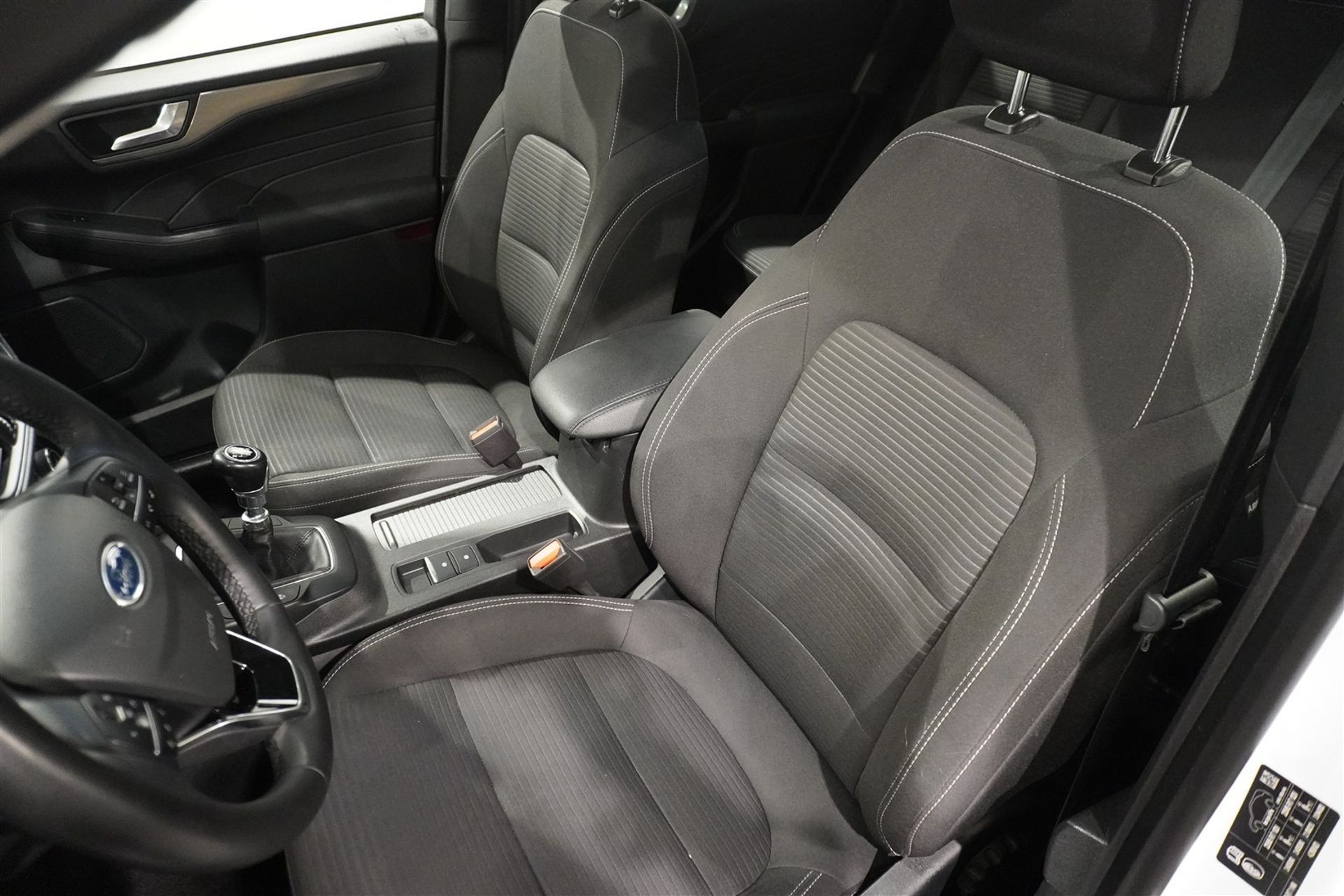Ford Kuga Titanium 1,5 150 hk 2023, kuva 5/12