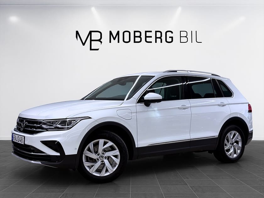Bild 1 av Volkswagen Tiguan eHybrid 245hk Helg på Moberg! Elegance Navi Drag PDC