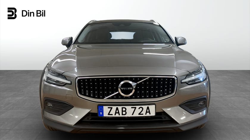 Bild 4 av Volvo V60 Cross Country D4 AWD 190hk Advance SE II/Drag/Värmare/S+V-hjul