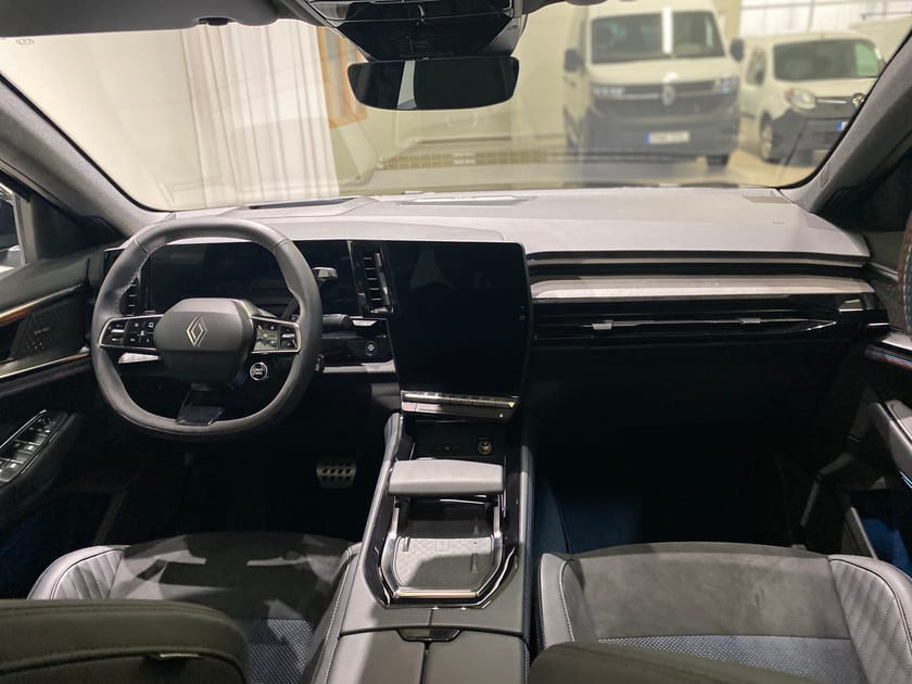 Bild 2 av Renault Rafale E-Tech 4x4 PHEV 300  atelier Alpine
