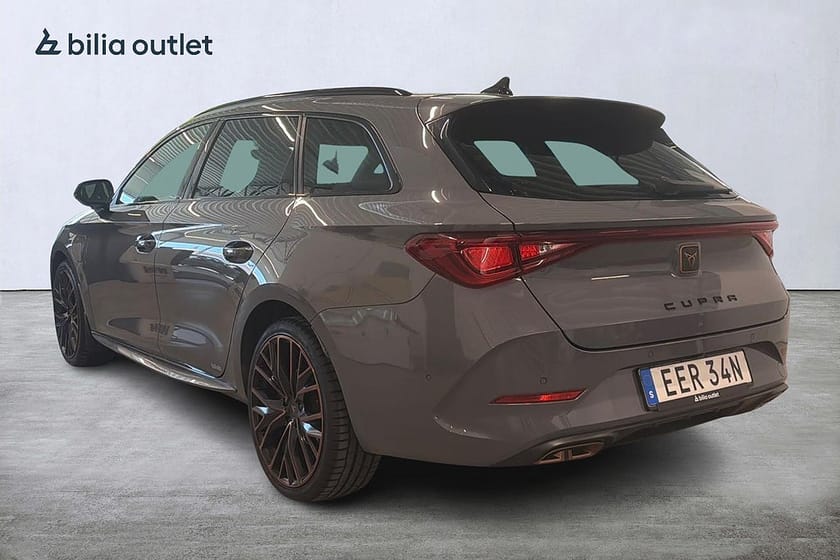 Bild 3 av CUPRA Leon Sportstourer e-Hybrid B-kamera Dragkrok Carplay