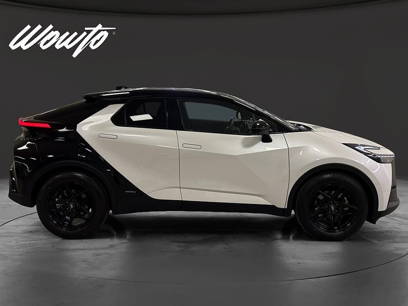 Bild 3 av Toyota C-HR Hybrid AWD-i Executive Premiere Edt /Pano /Moms