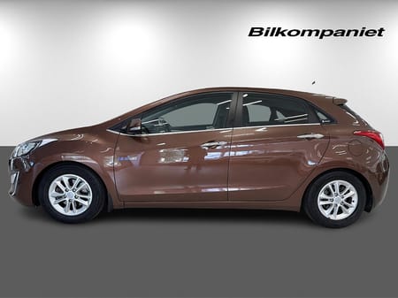 Hyundai i30 5-dörrar 1.6 CRDi Sport S+V-Hjul Dragkrok