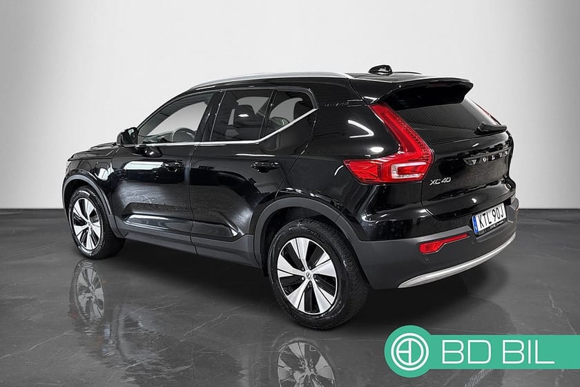 Bild 2 av Volvo XC40 Recharge T4 VÄRMARE ADAPTIV FARTHÅLLARE EN ÄGARE MOMS