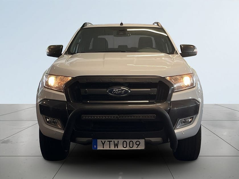 Bild 2 av Ford Ranger Dubbelhytt 3.2 TDCi 4x4 Flaklock MoK/Kamera/SoV