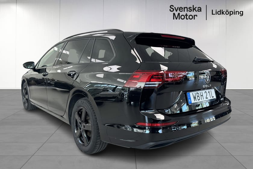 Bild 4 av Volkswagen Golf Sportscombi 1.5 eTSI I Cockpit I Drag I Adaptiv Farthållare