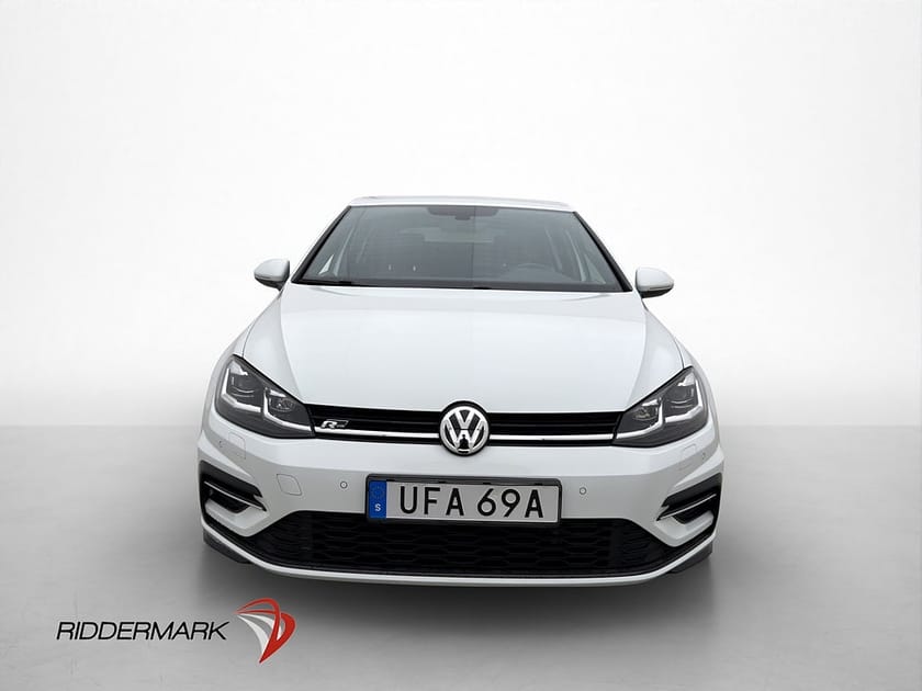 Bild 2 av Volkswagen Golf TSI 150hk R-Line Kamera CarPlay Dragkrok