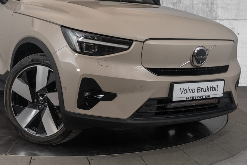 Bilde 3 av Volvo EX40 Twin Motor Performance 442 hk Ultra. Krok/Varmepumpe/360 kam/Pixel lys