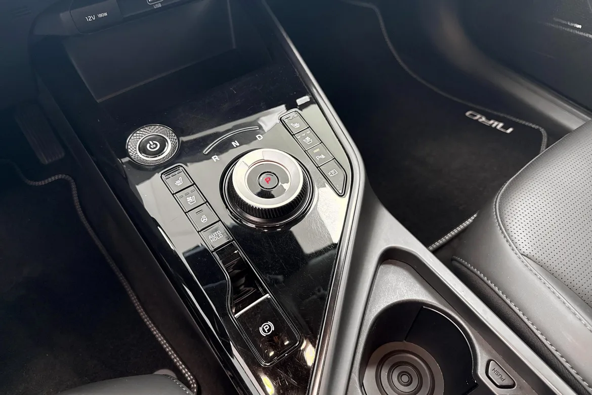 picture of a car