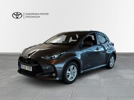 Toyota Yaris Hybrid 115 Active Komfortpaket P-sensorer Vinterhjul