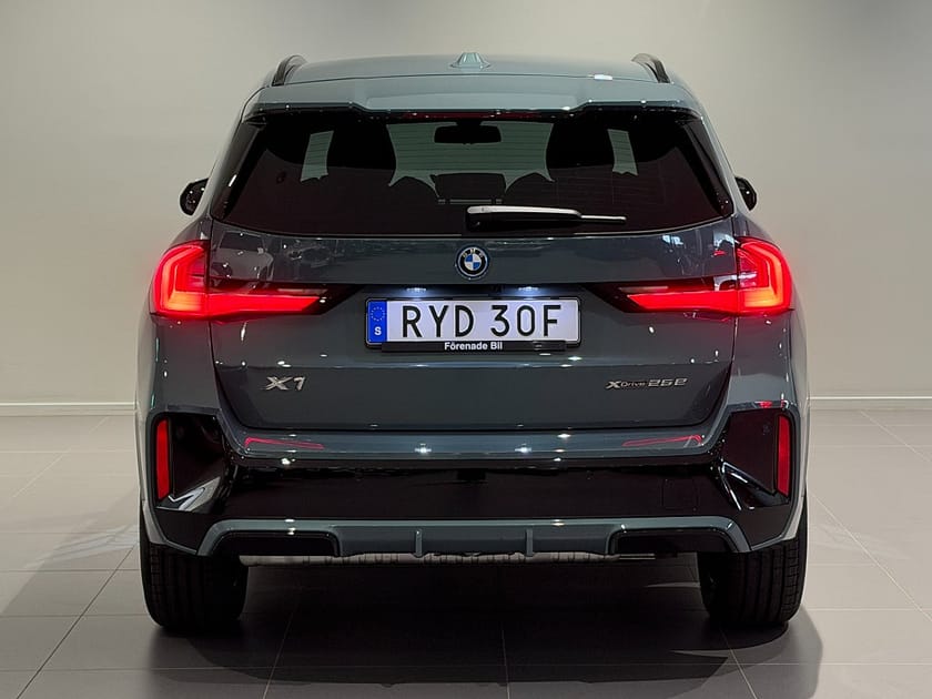 Bild 4 av BMW X1 xDrive25e 