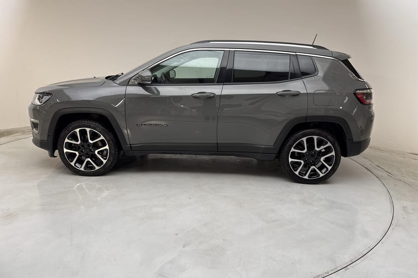 Bild 2 av Jeep Compass 4xe 1.3 PHEV 4WD (190hk) Limited Helläder