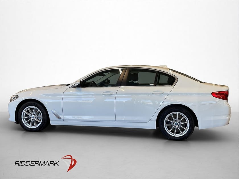 Bild 5 av BMW 530d xDrive Sedan 530 265hk D-Värm Kamera Navi Drag CarPlay