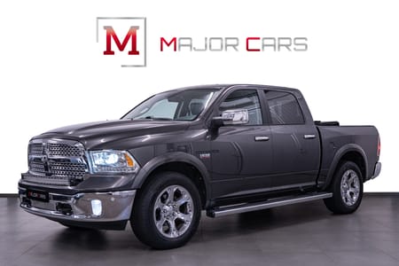 RAM 1500 Crew Cab 5.7 V8 HEMI 4x4 LARAMIE Luft-F Alpine Drag