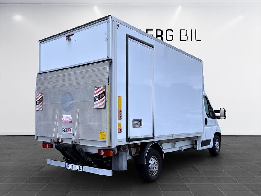 Bild 4 av Peugeot Boxer Chassi Cab 2.0 BlueHDi 130hk Volymskåp BG-Lyft MOMS