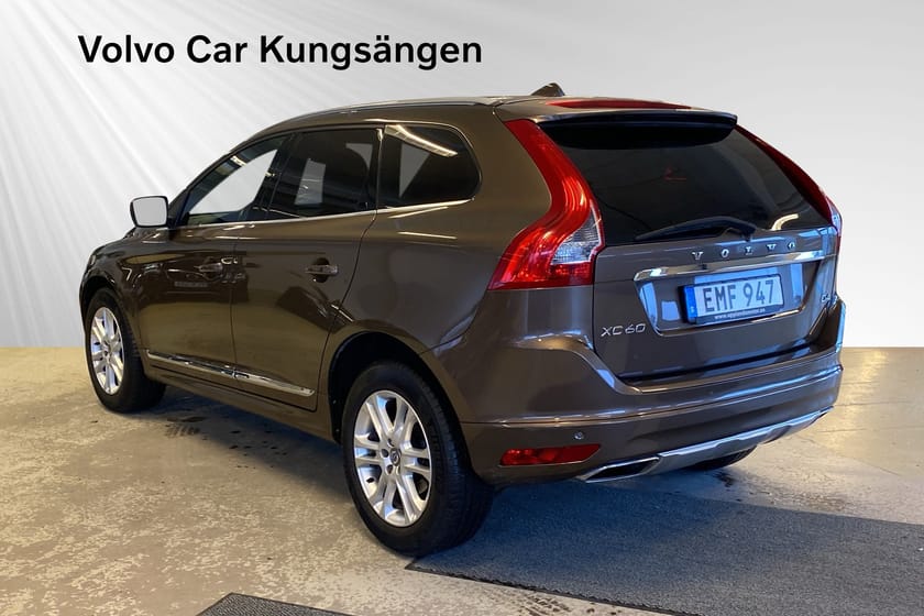 Bild 4 av Volvo XC60 D4 Summum Business E PRO BLIS PANO LÄDER