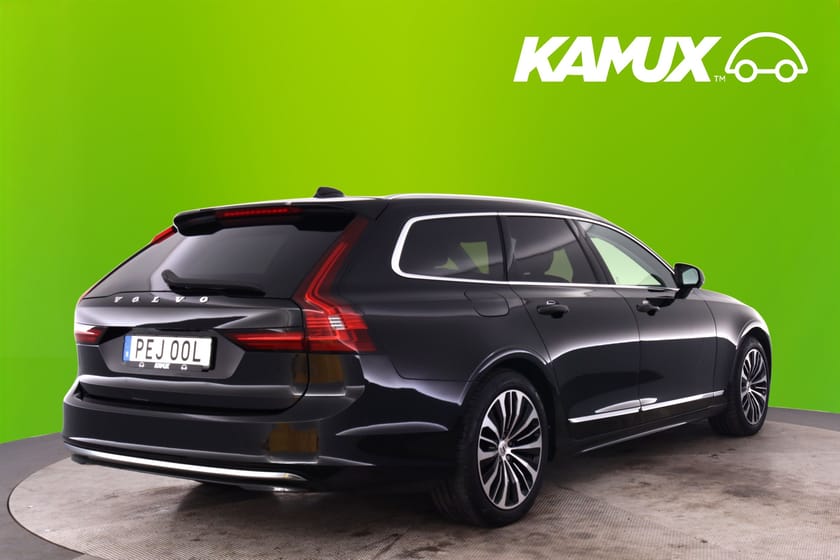 Bild 4 av Volvo V90 Recharge T6 AWD Core 360 Skinn Drag Elstol Navi CarPlay En ägare! Moms