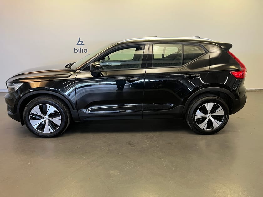 Bild 2 av Volvo XC40 T3 FWD aut Momentum Advanced