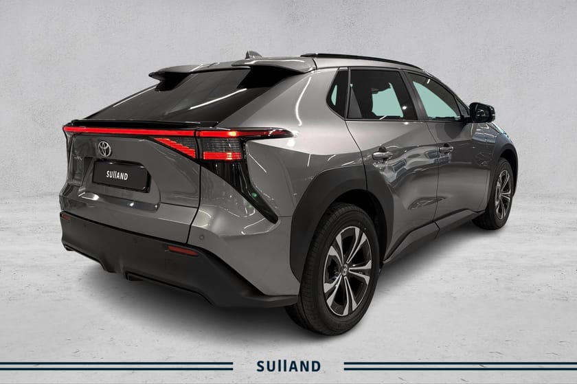 Bilde 5 av Toyota bZ4X AWD - Active tech