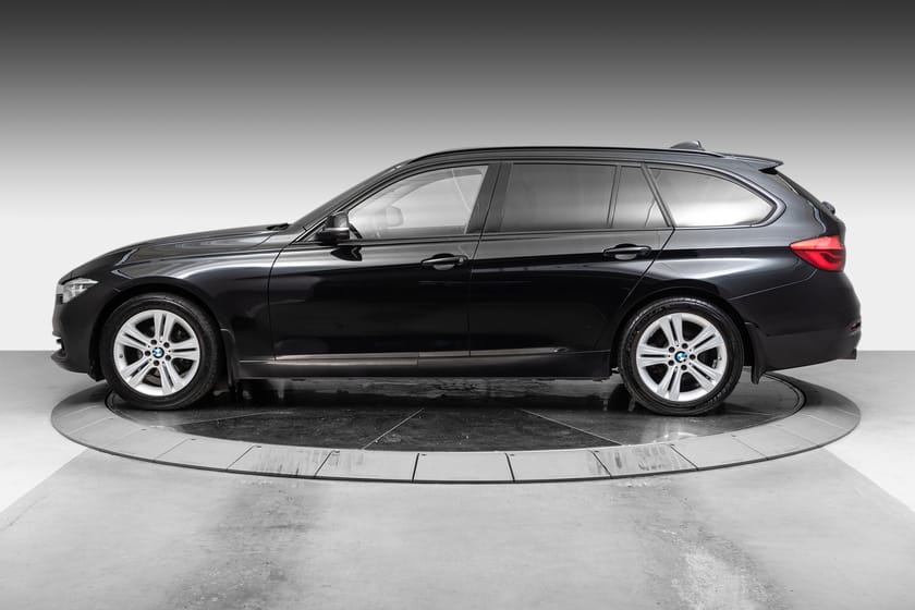 Bilde 1 av BMW 318i Touring Ryggekamera,Hengerfeste,Park sensor fremme og bak