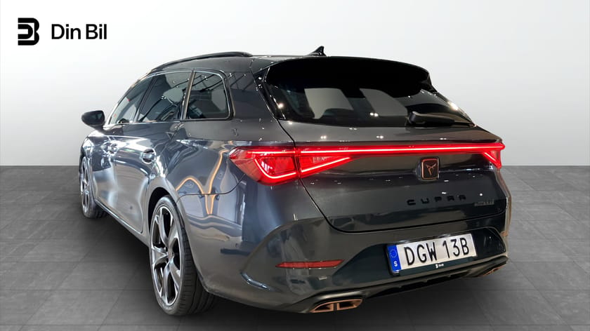 Bild 3 av CUPRA Leon Sportstourer e-Hybrid VZ 1,4TSI 245HK