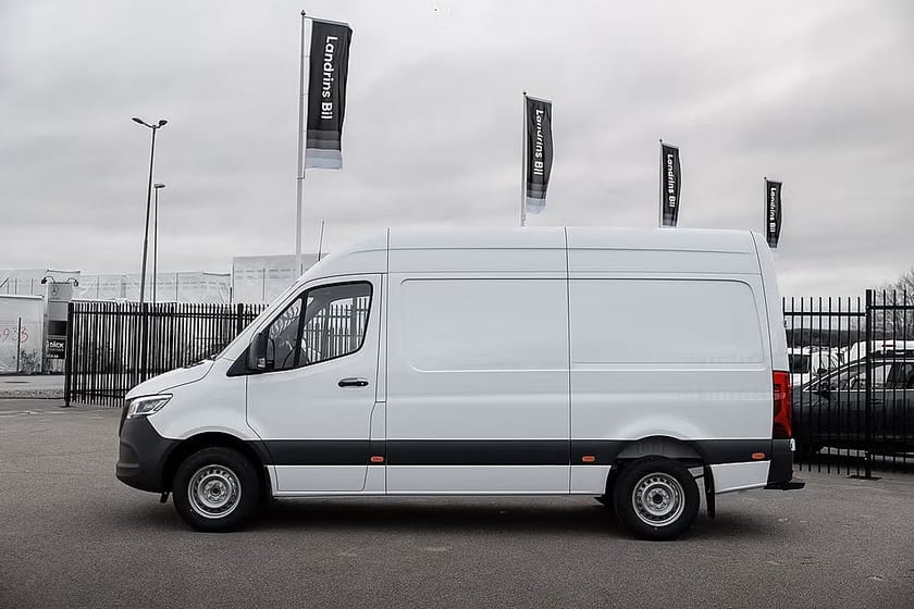 Bild 3 av Mercedes-Benz Sprinter 317 CDI RWD Panel Van