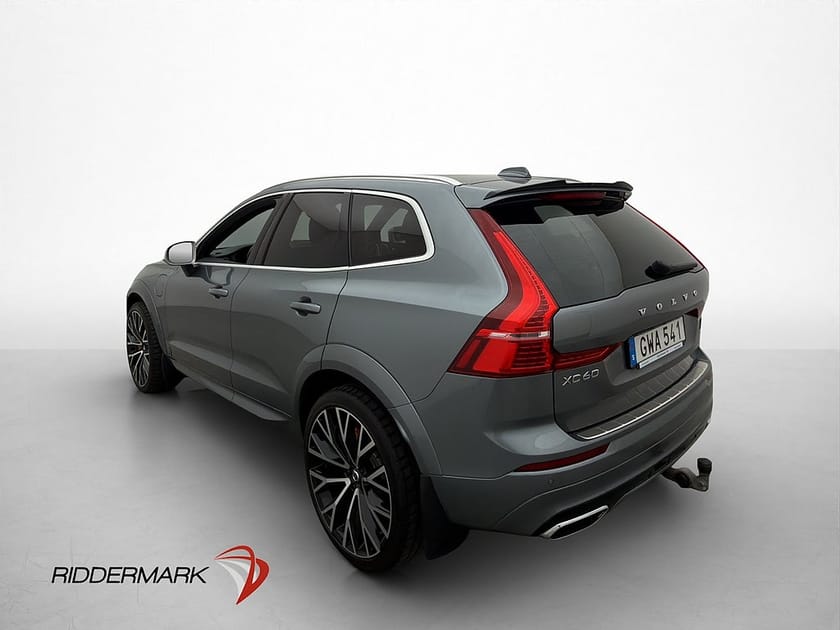 Bild 5 av Volvo XC60 T8 AWD R-Design B&W Pano HuD Värmare Drag VOC