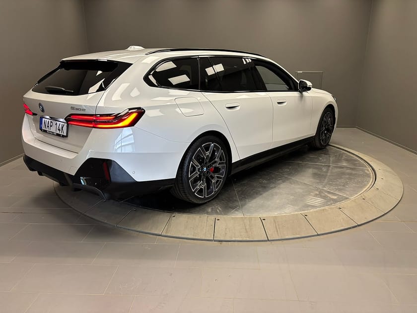 Bild 5 av BMW 530e xDrive Touring Touring, Gratis Vinterhjul*