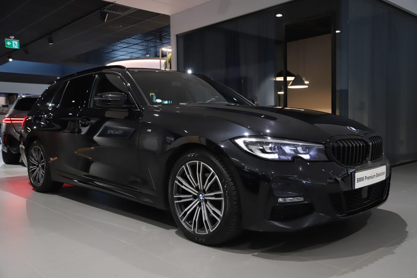 Bild 3 av BMW 320d xDrive Touring / M Sport / Värmare / Aktiv Farthållare
