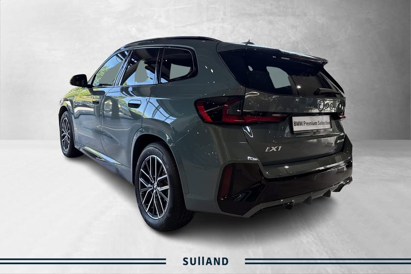 Bilde 3 av BMW iX1 xDrive30 Fully Charged/M Sport/El.seter/Head-Up/Tilhengerfeste