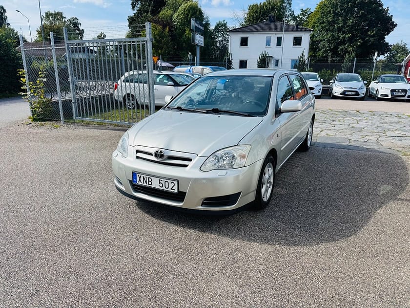 Bild 2 av Toyota Corolla 1.6 VVT-i 110HK 5D / 12800Mil / 1 ÄGARE