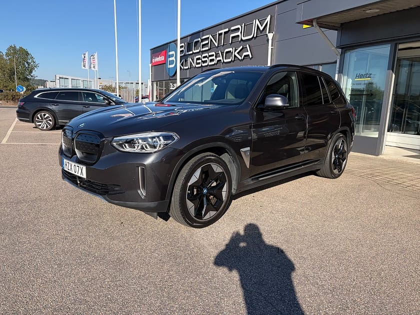 Bild 1 av BMW iX3