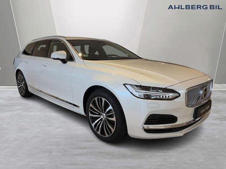 Volvo V90 T6 Core Edition II, Dragkrok Halvautomatisk, Parkeringskamera Bak, Baklucka Elmanövrerad, Google Maps