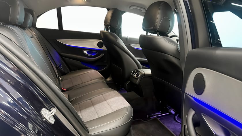 Bild 5 av Mercedes-Benz E 400 4MATIC (333hk) HEAD-UP / WIDESCREEN / EXCLUSIVE