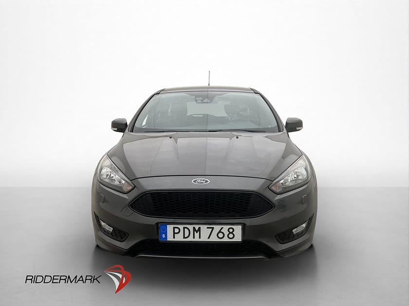 Bild 2 av Ford Focus Kombi ST-Line Farthållare CarPlay P-sensorer
