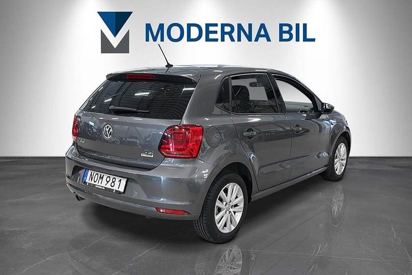 Bild 5 av Volkswagen Polo 1.2 TSI 90hk Nybesiktad Bluetooth Motorvärmare 360kr/år