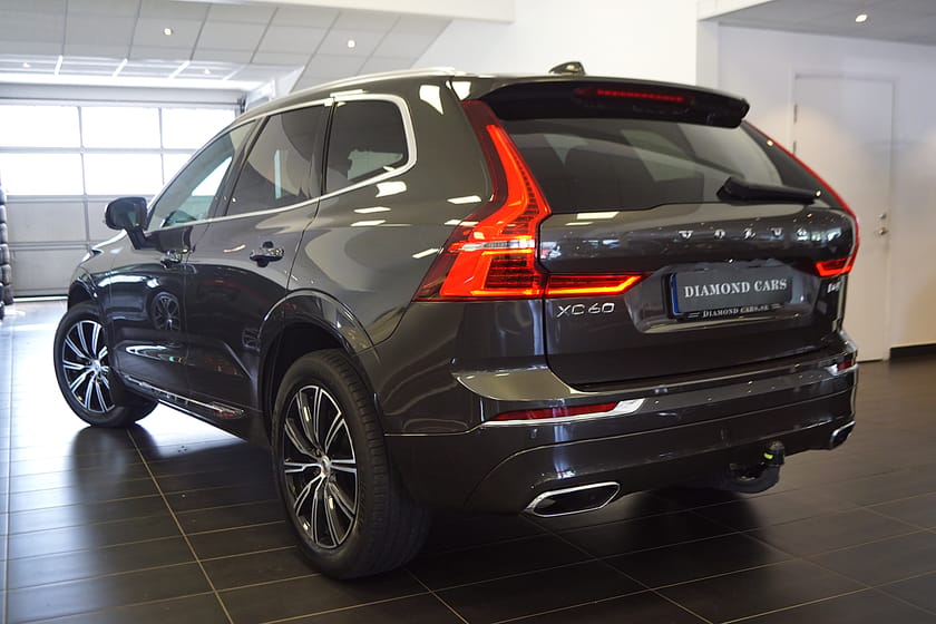 Bild 2 av Volvo XC60 D4 AWD Inscription 360°  HUD Navi Drag