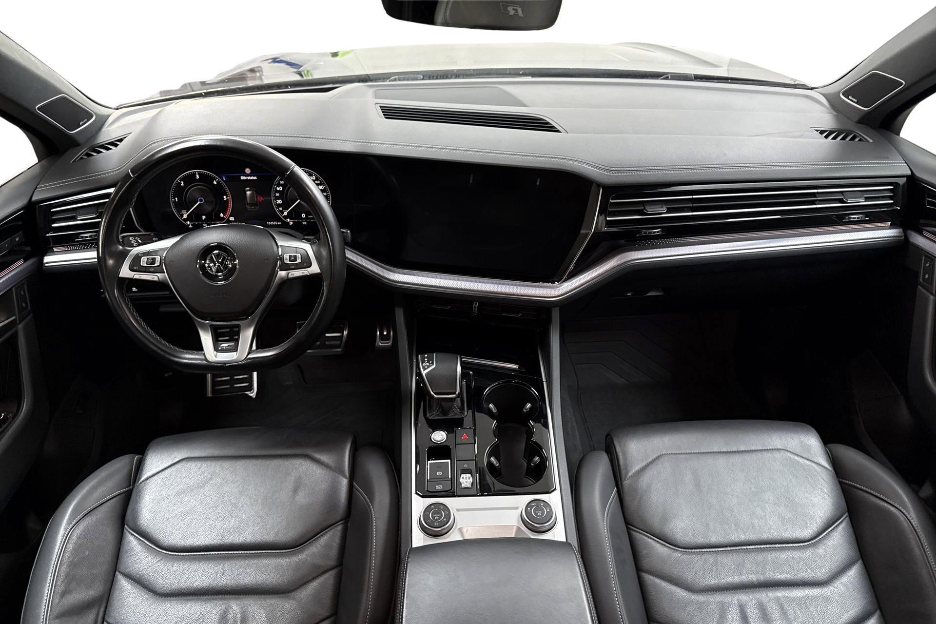 Volkswagen Touareg 2019, photo 7/10