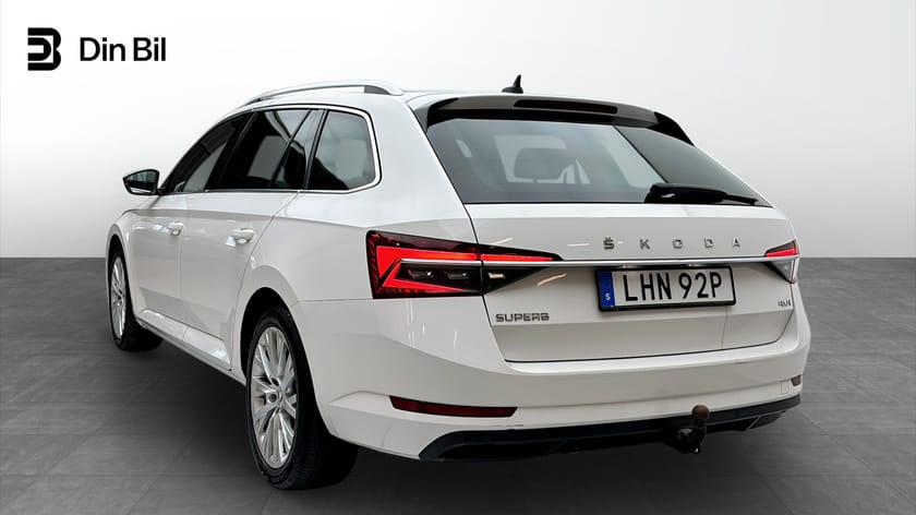 Bild 3 av Škoda Superb Kombi 2.0 TDI 190HK 4X4 Läder Drag
