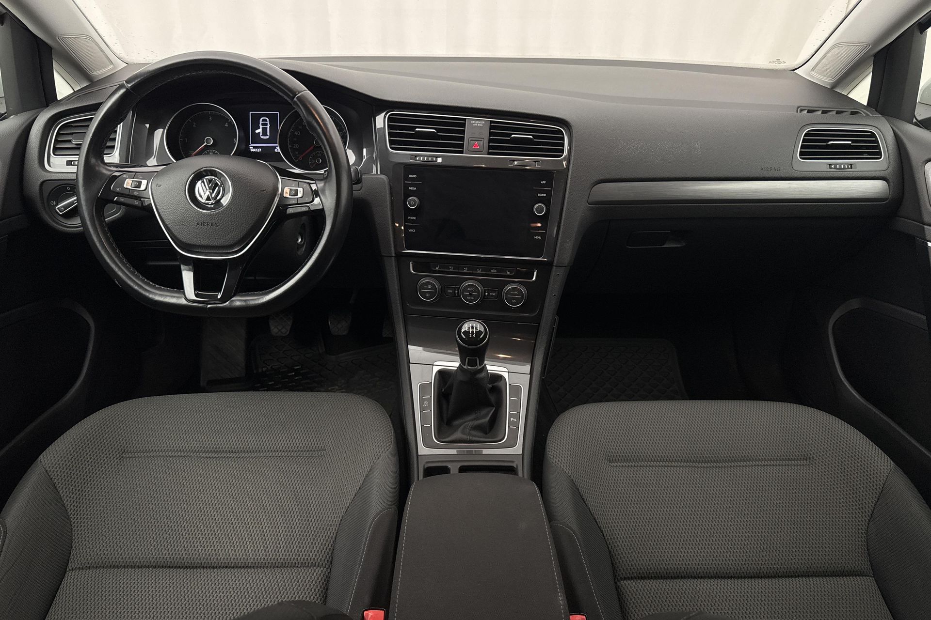 Volkswagen Golf 2019, bild 7/10