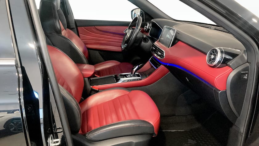 Bild 3 av MG EHS PHEV LUXURY EDU II 258HK KAMERA PANO