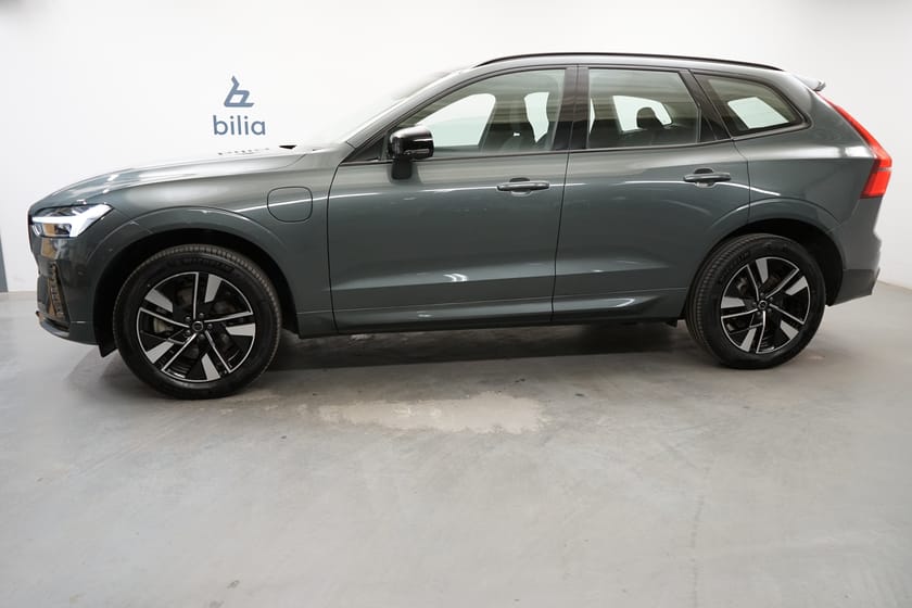 Bild 2 av Volvo XC60 T6 Plus Dark Nordic Edition, Navigation, Dragkrok, Förarstol elmanövrerad