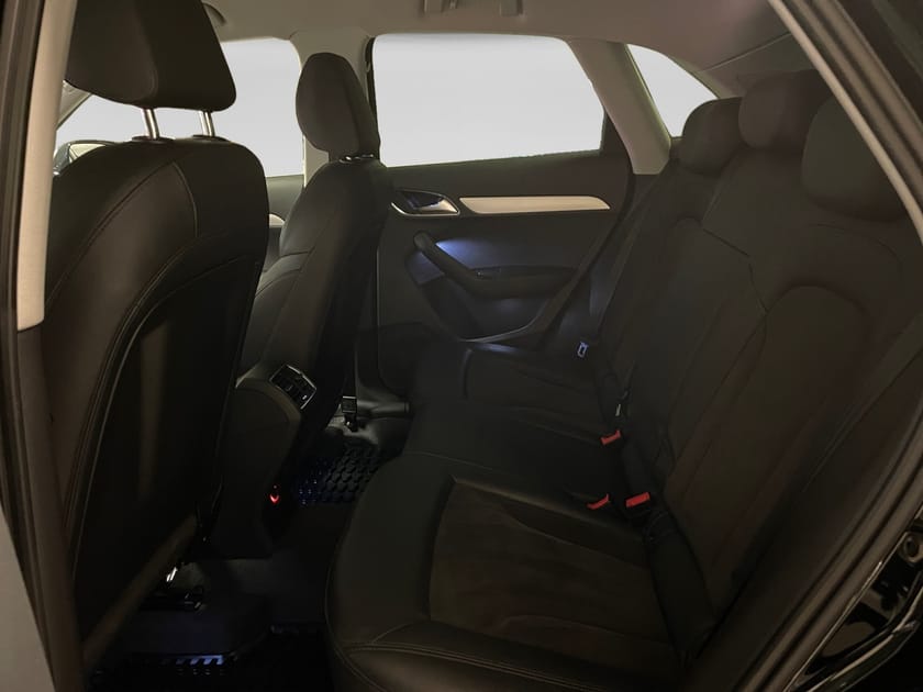 Bild 5 av Audi Q3 2.0TDI Quattro / Drag/ Sport Edition / Obs 7215 MI