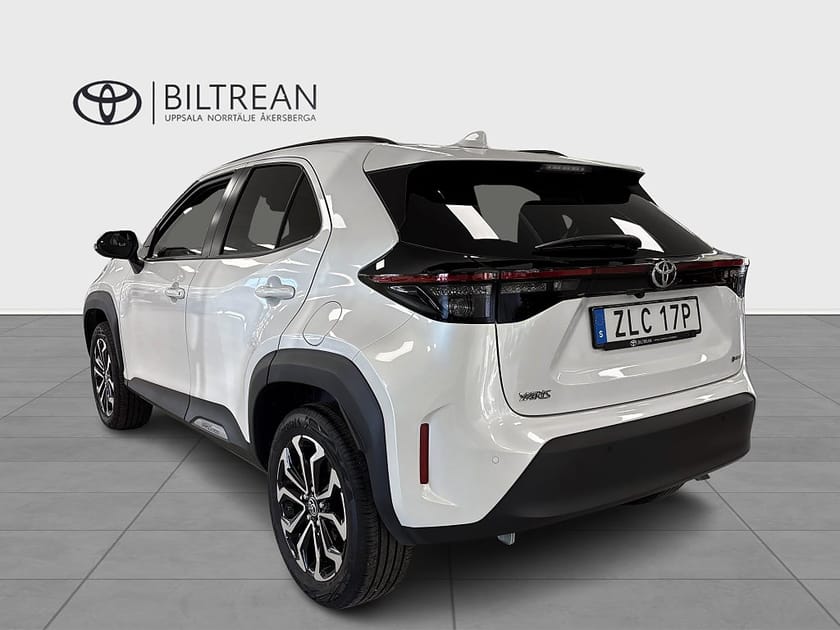 Bild 2 av Toyota Yaris Cross Hybrid 115 Active Plus Säkerhetspaket Vinterhjul