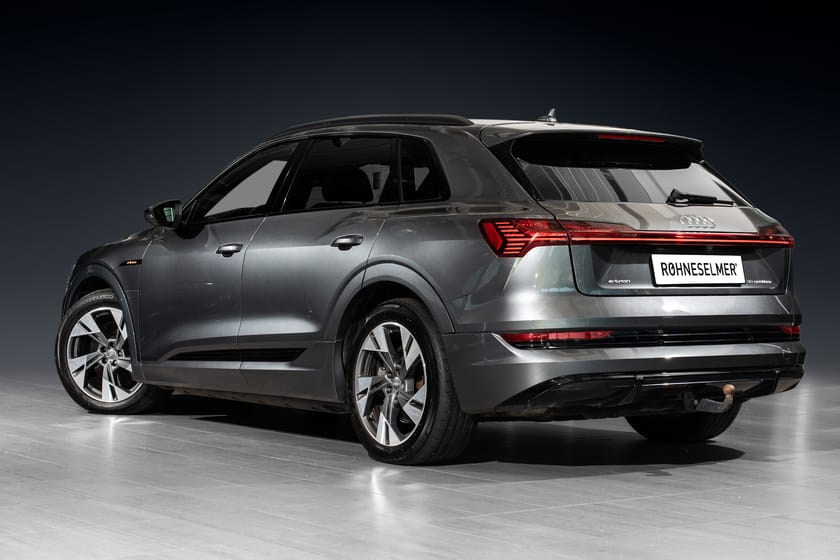 Bilde 2 av Audi e-tron 50 quattro S line | Luftfjæring | Krok | 360° kamera